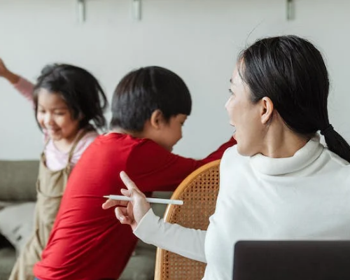 孕晚期胎动有劲是男孩女孩的原因吗？可以判断性别吗？图片