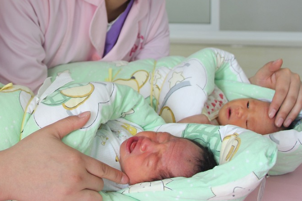 冬天同房生男孩几率大吗？冬天生男孩的原因是什么？图片