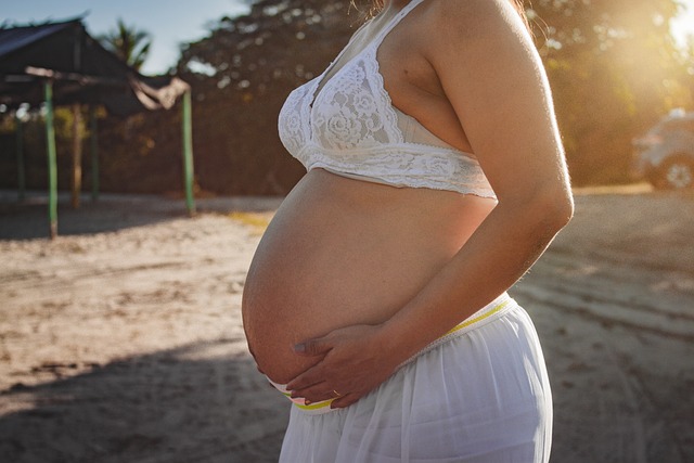  怀孕初期怎么能测出来？B超测试怀孕有没有误差？